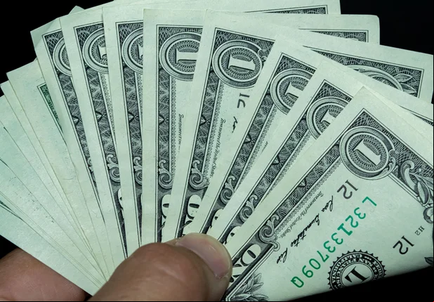 Dólar