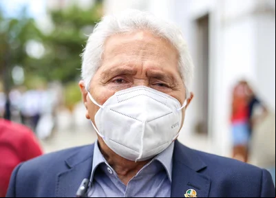 Elmano Férrer
