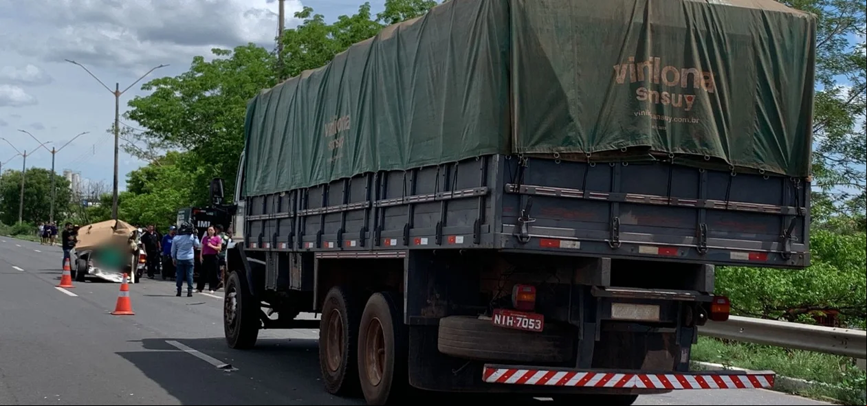 Caminhão envolvido no acidente