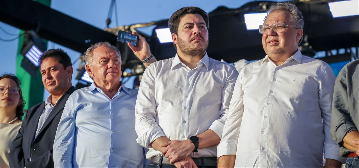 Deputados na solenidade