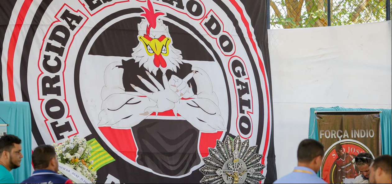 Esporão do Galo, torcida organizada do River, prestou homenagem ao zagueiro Índio