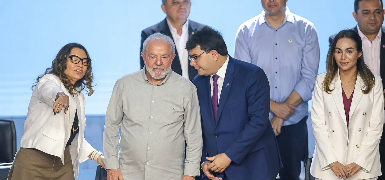 Janja, Lula e Rafael durante o evento e Primeira-dama