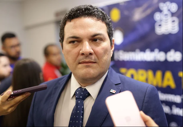 Presidente da OAB, Celso Barros