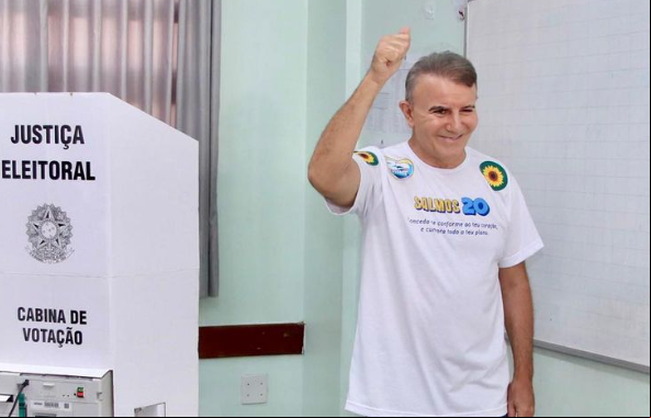 Eduardo Siqueira é eleito prefeito de Palmas