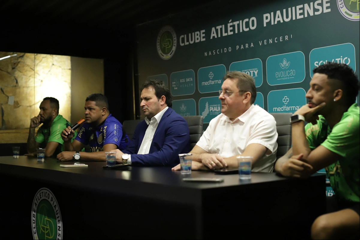Atlético Piauiense se apresenta para o campeonato estadual 2025