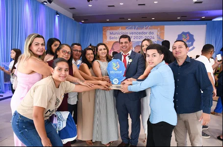 Prefeito João Arilson marcou presença no evento