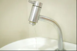 Bairros da zona leste ficam sem água nesta terça-feira