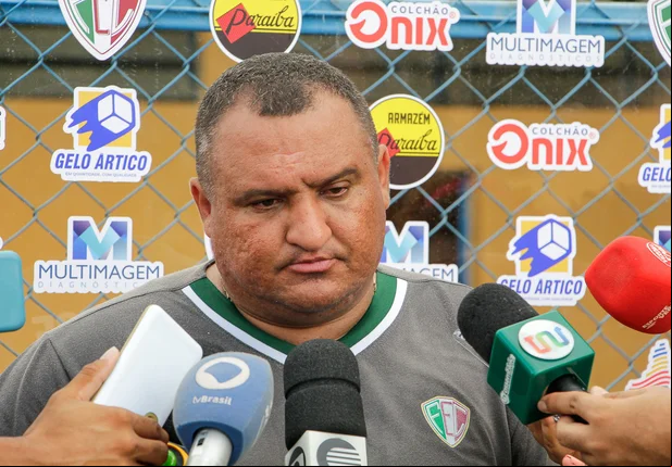 Higor César, técnico do Fluminense-PI