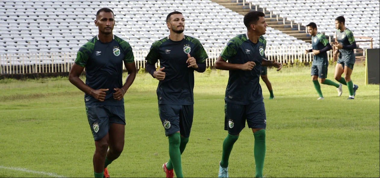 Jogadores titulares do Altos fizeram um trabalho regenerativo