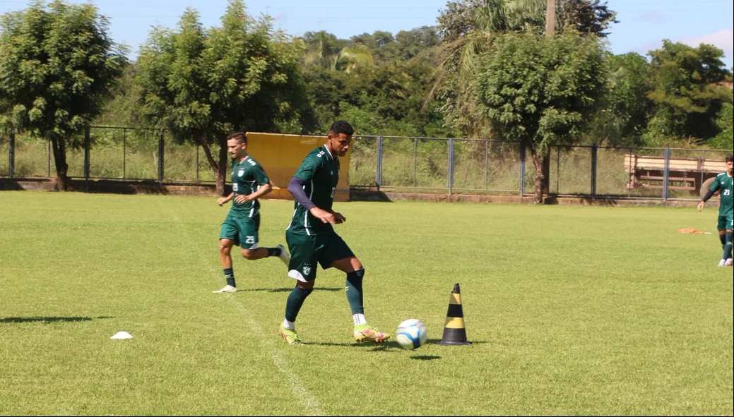 ltos realiza último treino em Teresina antes do duelo contra o Águia de Marabá
