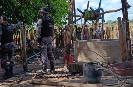 Dois homens morreram durante procedimento em poço em Água Branca