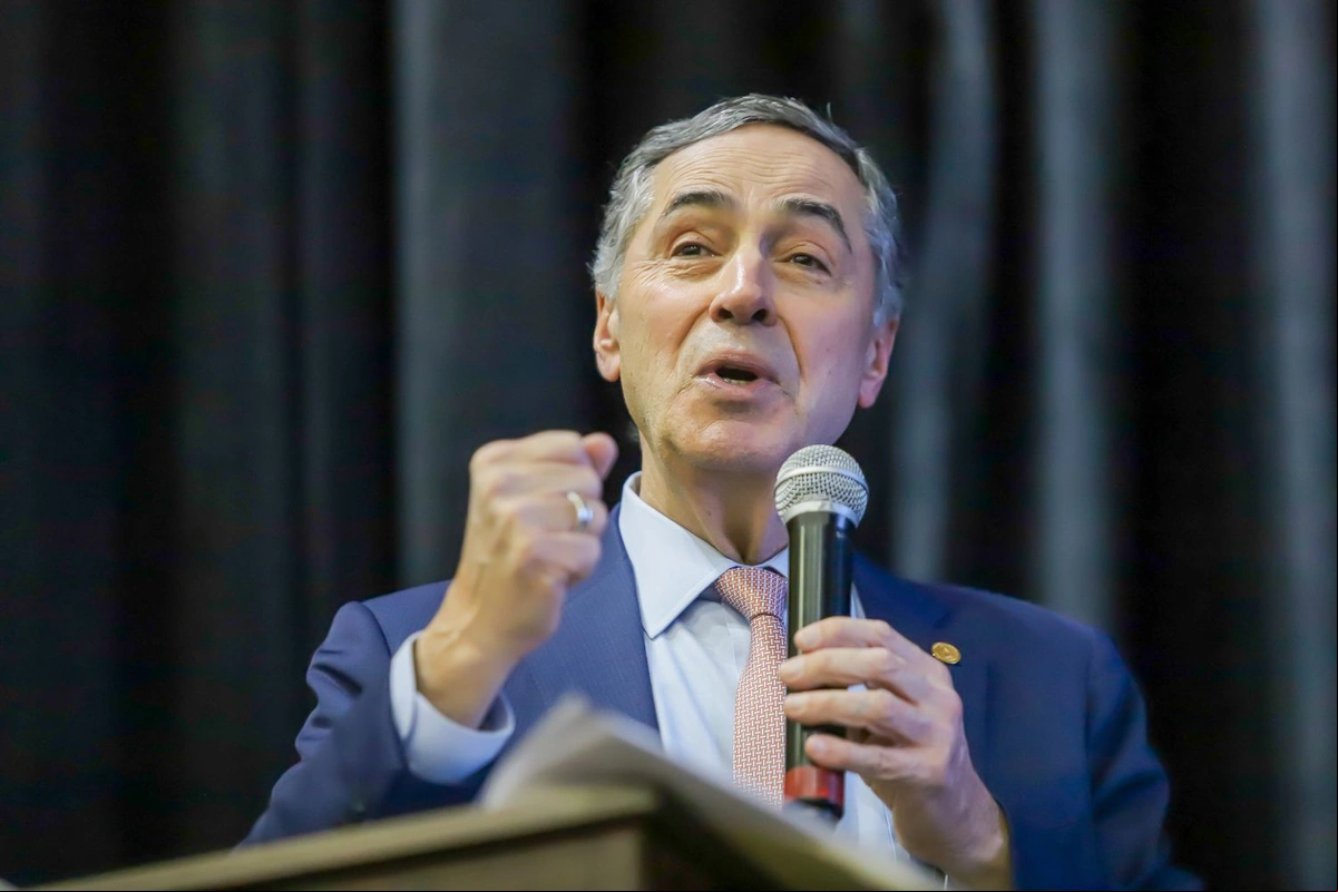 Ministro Luís Roberto Barroso