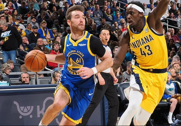 Warrios contra Pacers na NBA
