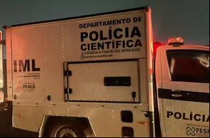 Carro do IML