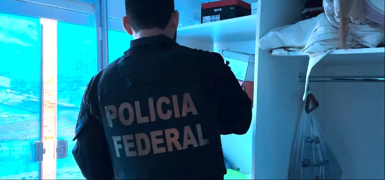 Cumprimento de mandados de busca na Operação Pseudos