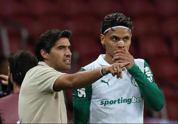 Palmeiras vence o Internacional pela quarta rodada do Brasileirão