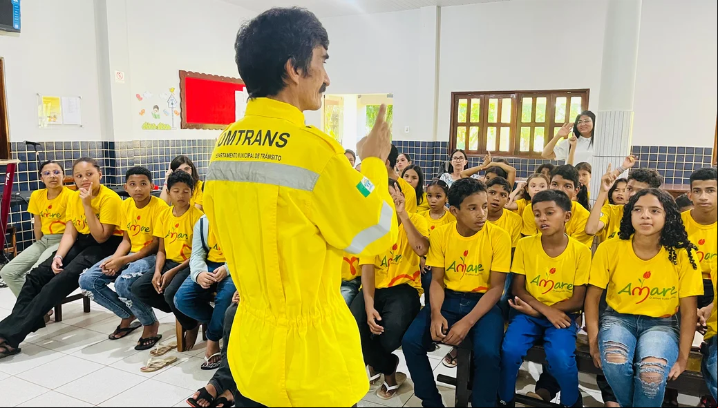 A Prefeitura de Esperantina promoveu uma série de atividades alusivas ao movimento Maio Amarelo
