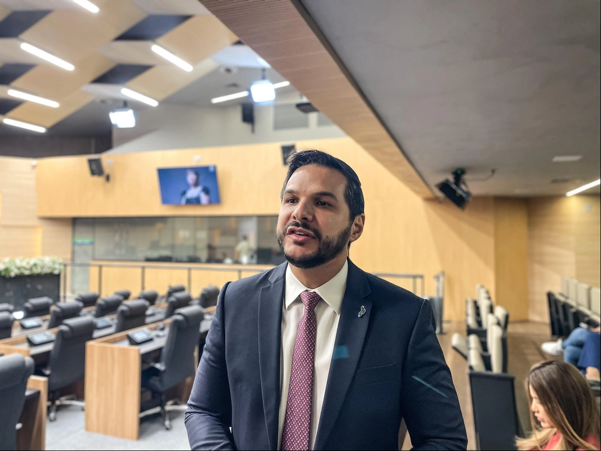 Secretário de Educação do Estado, Francisco Washington Bandeira Santos Filho
