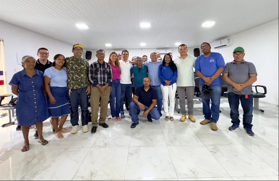 Prefeito participa de capacitação sobre boas práticas na apicultura em Uruçuí