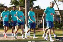 Seleção realiza primeiro treino sob o comando de Ancelotti