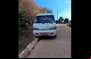 Van quase tomba em Oeiras