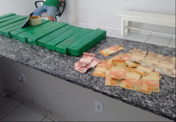 As drogas foram avaliadas em R$ 240.000,00