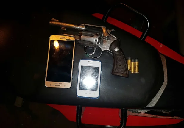 Material apreendido pela polícia