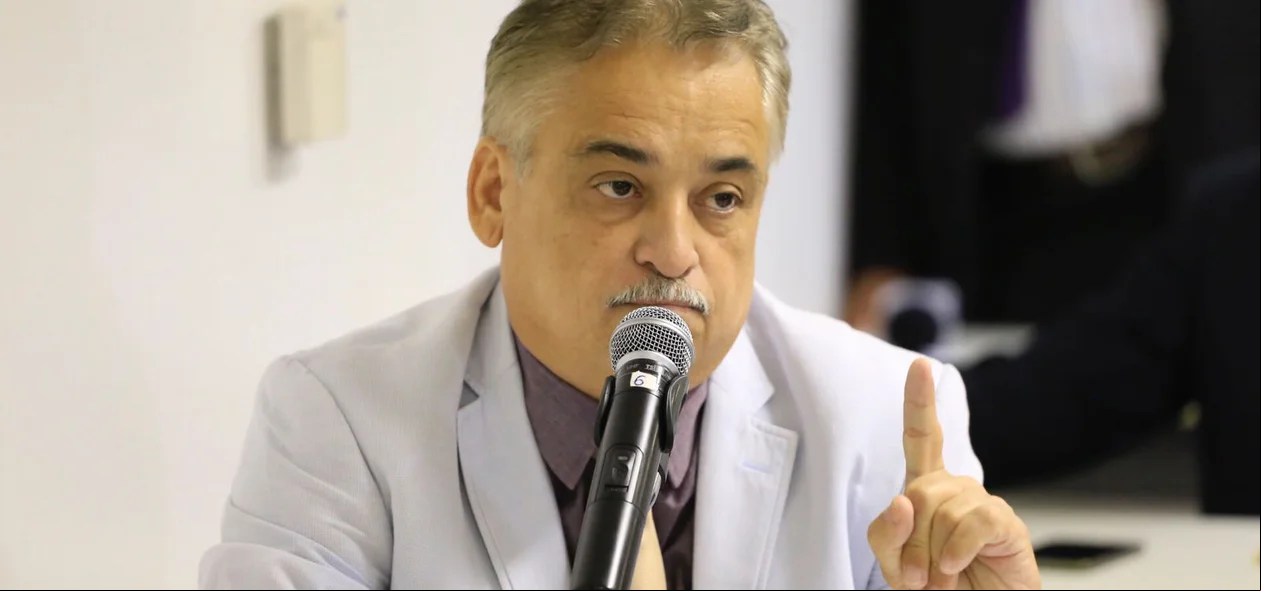 Robert Rios