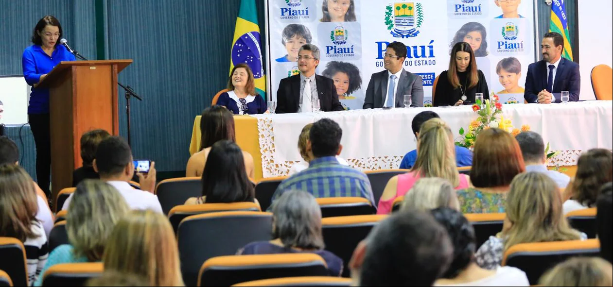 A servidora da Secretaria Estadual de Educação, Mauricélia Coutinho participou do curso da Controladoria-Geral da União