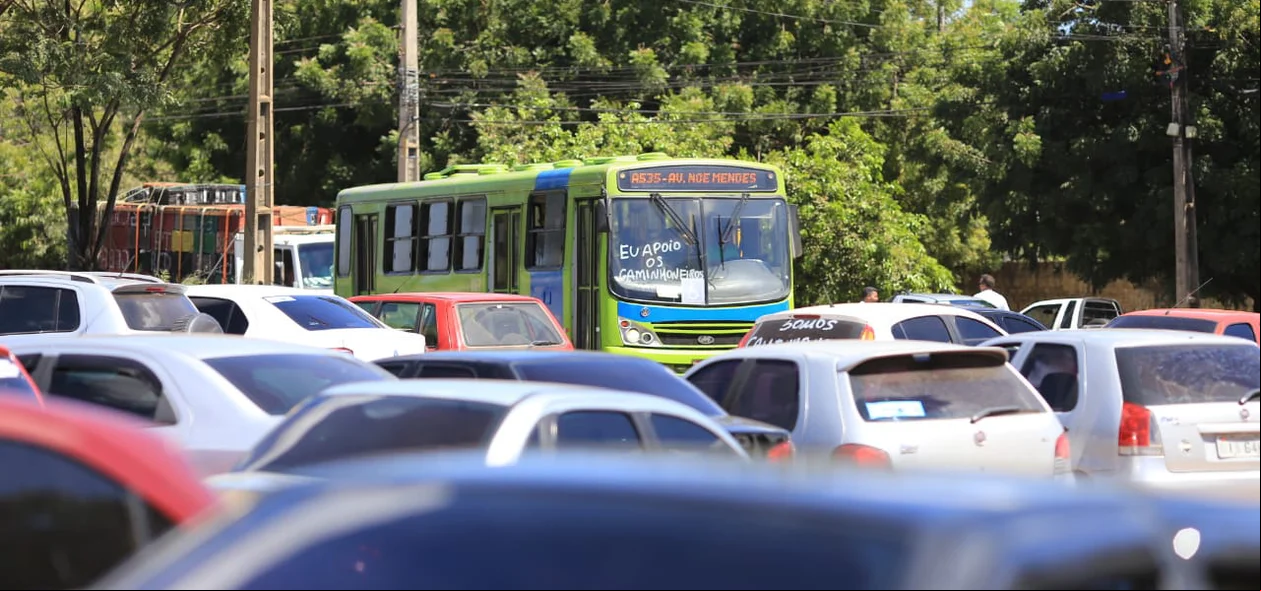 Eu apoio os caminhoneiros