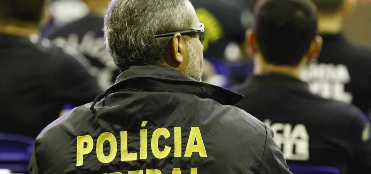 Integrantes da Polícia Federal participando do curso