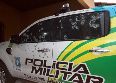Viatura metralhada em Castelo do Piauí