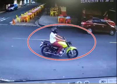 Suspeito do crime foi flagrado pela câmera