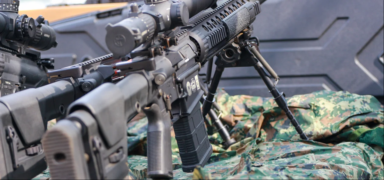 Fuzil sniper entregue a Polícia Militar 