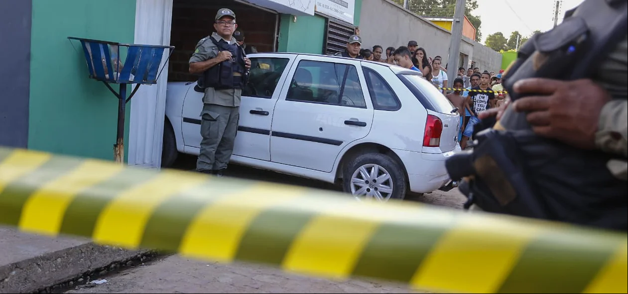 Duplo homicídio em barbearia no Anita Ferraz