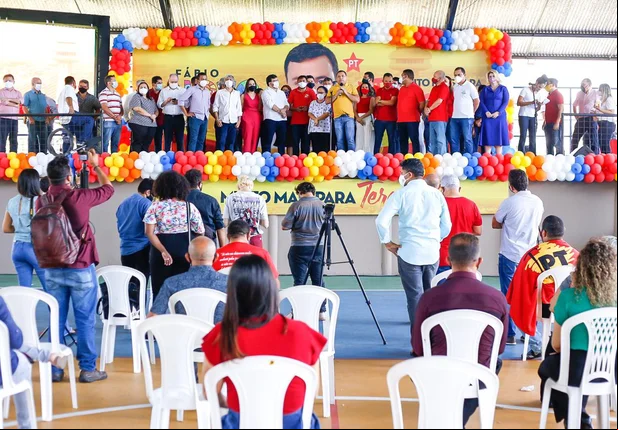 Convenção do PT homologa candidatura de Fábio Novo
