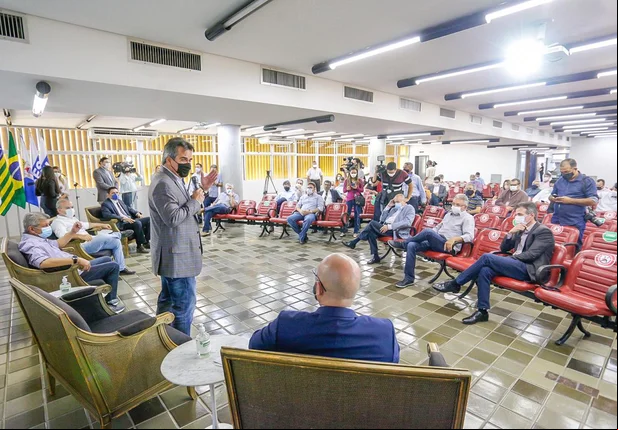Empresários discutem retomada da economia no Piauí