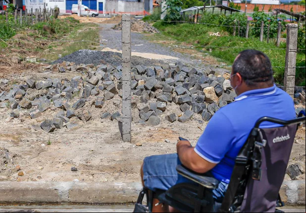 Moradores do Parque Colorado pedem reabertura de rua