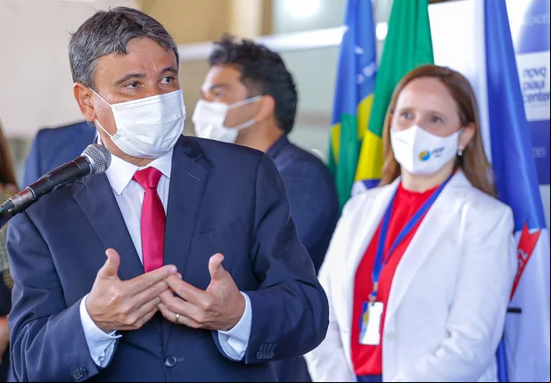 Wellington assina contrato da PPP do Novo Piauí Center