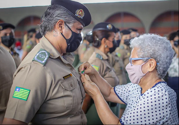 Homenagem ao Dia Estadual da Policial Militar Feminina