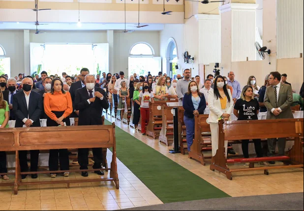Missa marca início do aniversário dos 170 anos de Teresina