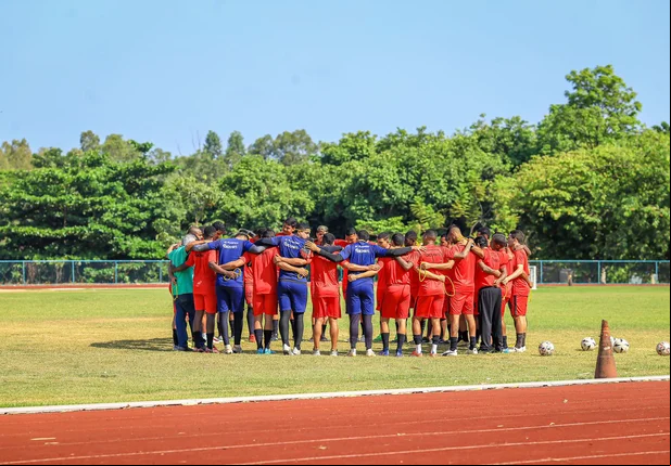 Treino do Flamengo-PI na Universidade Estadual do Piauí