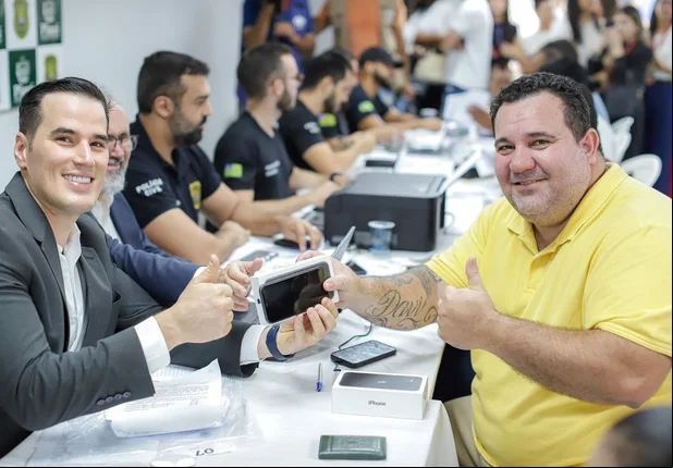 Secretaria de Segurança devolve 700 celulares aos donos em Teresina