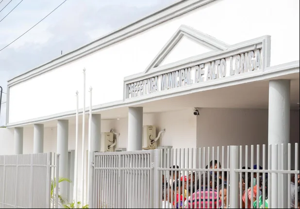 Reabertura do prédio da Prefeitura Municipal de Alto Longá