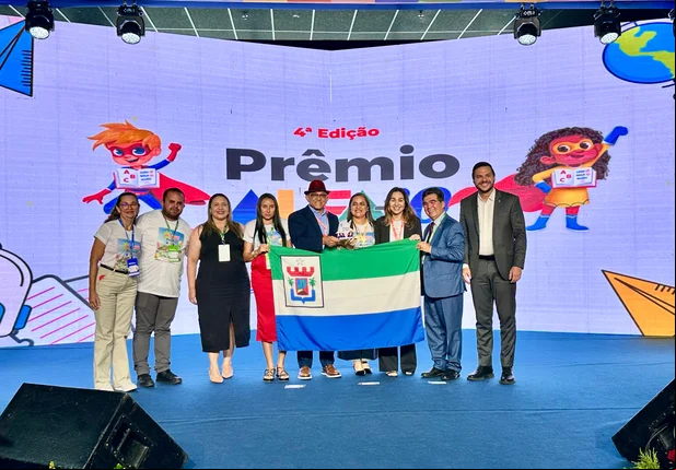 São João do Arraial é reconhecida na educação e recebe prêmio Alfa-10