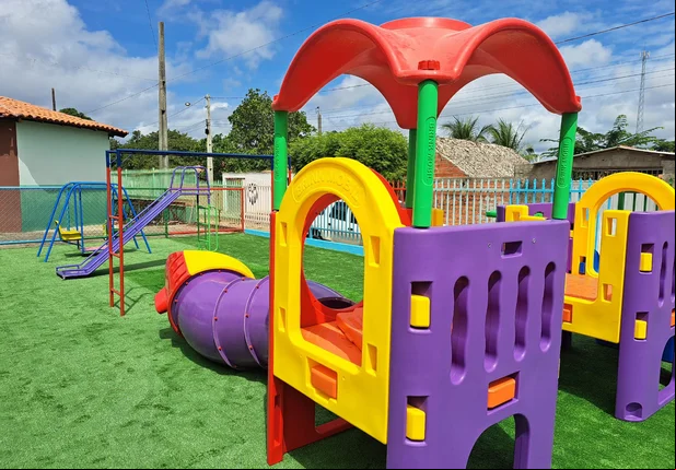 Prefeitura de São João do Arraial inaugura parque infantil