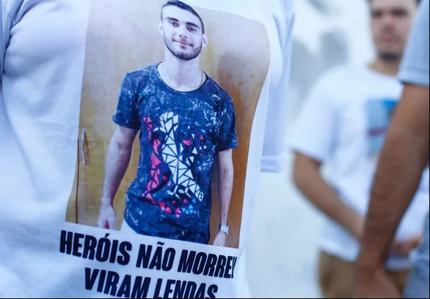 Família de Gabriel Brenno vai fazer manifestação em fórum