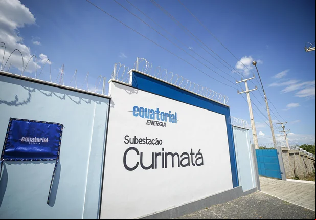 Equatorial amplia infraestrutura elétrica em Curimatá e sorteia geladeiras para moradores