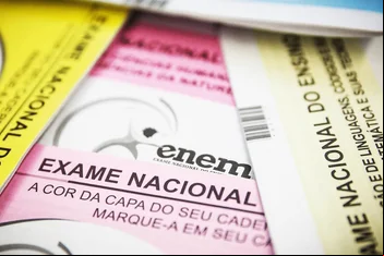 Índice de abstenção do Enem cai no primeiro dia de provas, diz INEP